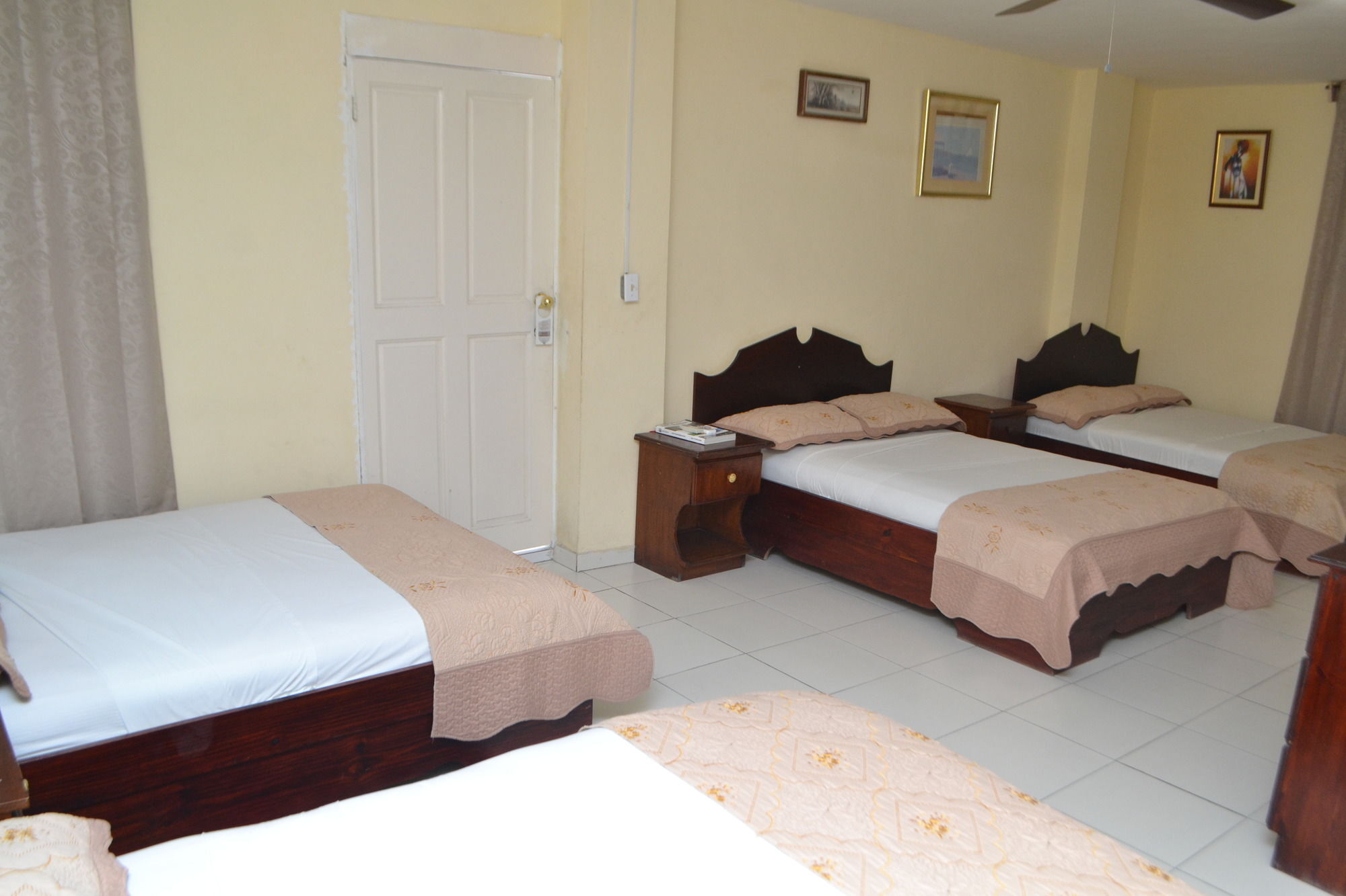 Seven Stars Hotel Musseau المظهر الخارجي الصورة